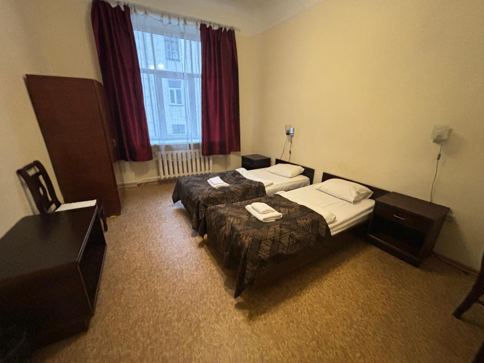 Hostel Viktorija With Private Rooms Riga Dış mekan fotoğraf