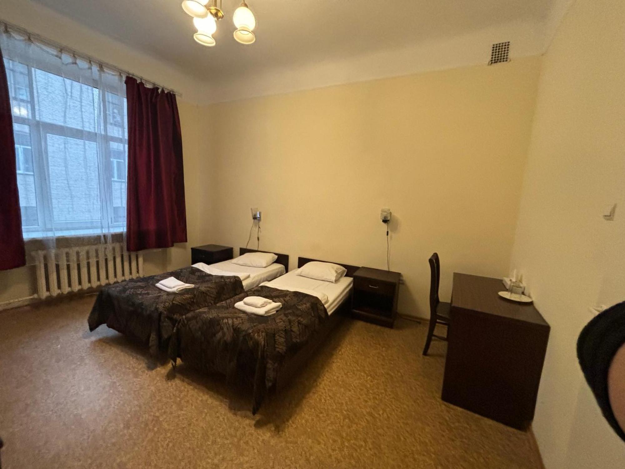 Hostel Viktorija With Private Rooms Riga Dış mekan fotoğraf